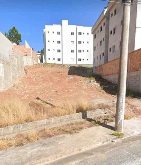 Excelente terreno à VENDA!