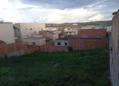 Lotes/ Terrenos à VENDA!